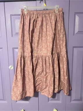 Midi Tiered Floral Skirt in Dusty Rose